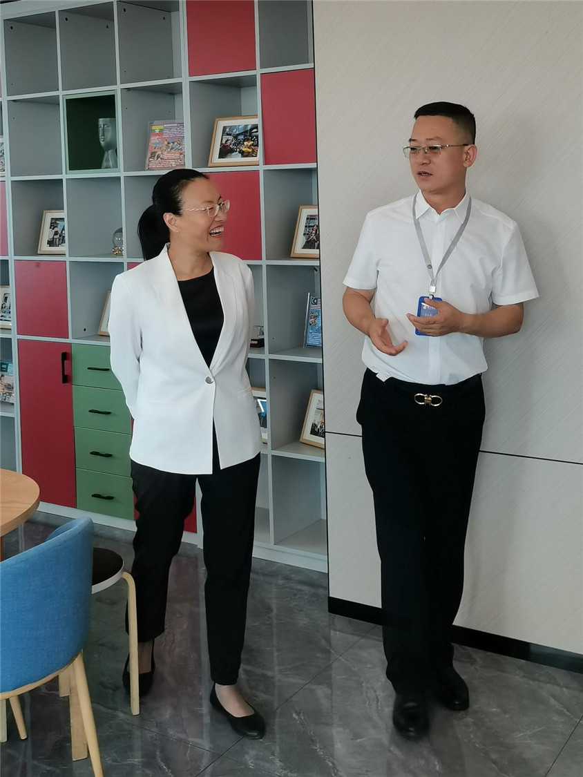 区向导莅临指导，，，，，相助助力自贸港