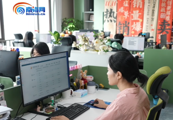 省媒采访 I 仲博cbin99在海南扎根生长的故事